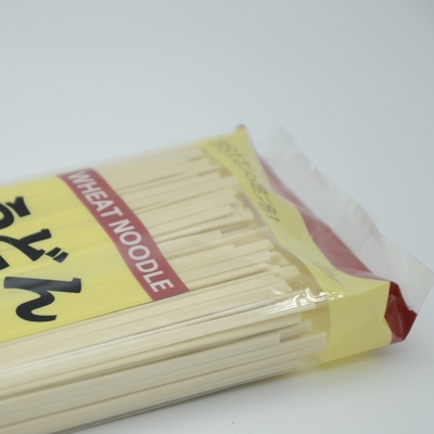 I giapponesi cinesi secchi diritti delle tagliatelle di Soba del grano saraceno disegnano 3mm ampi