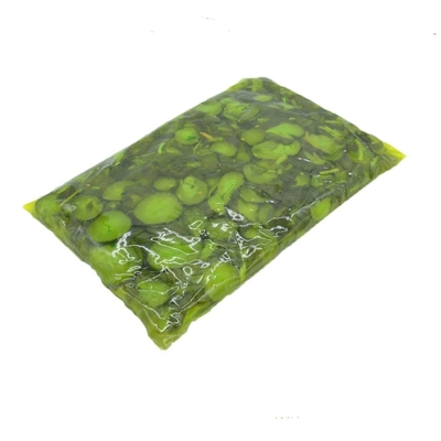 il cetriolino marinato sottile di 1kg 300g affetta le fette marinate dolci del cetriolo