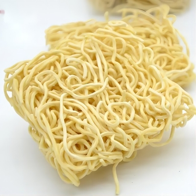 L'uovo ha asciugato le tagliatelle istantanee cinesi di galleggiamento 400g ammassa cucina rapida di ramen